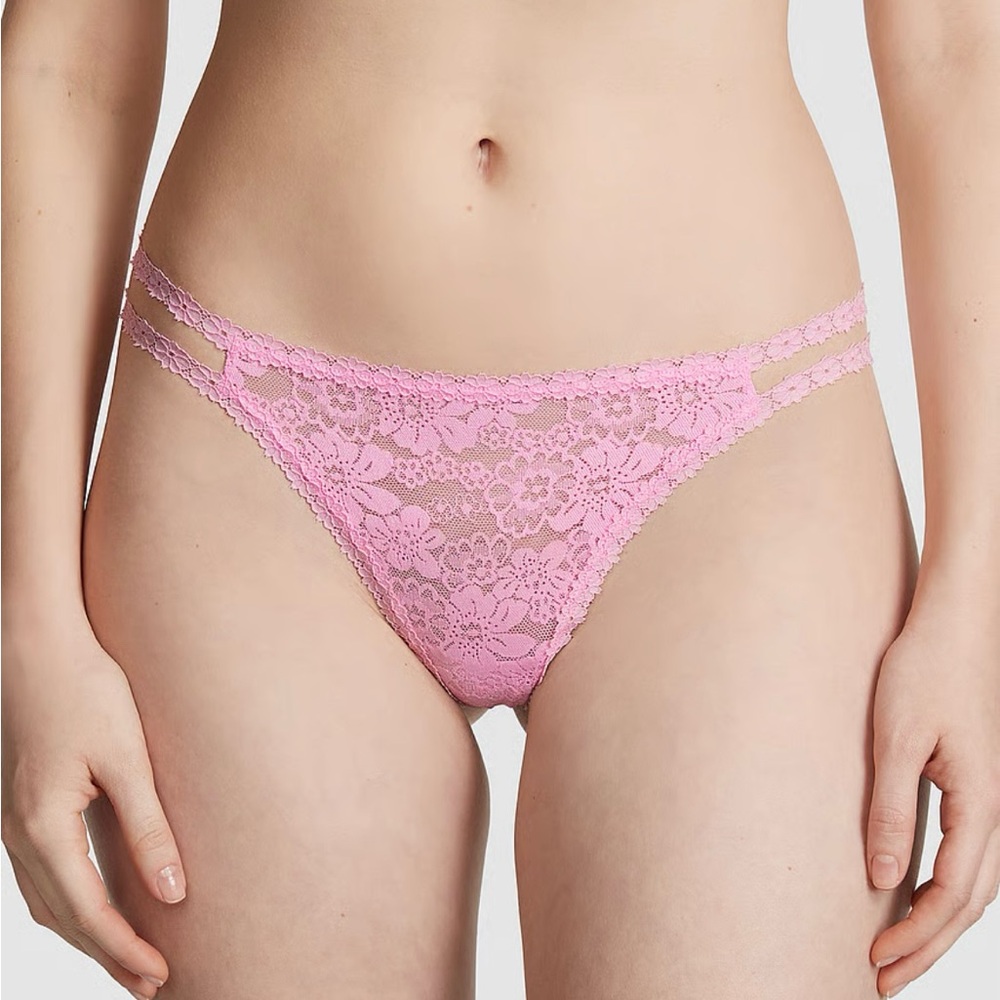 VS PINK V-STRING THONG